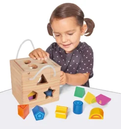 Lehrwürfel Aus Holz Shape Sorting Cube Eichhorn Mit 12 Würfeln Ab 12 Monaten